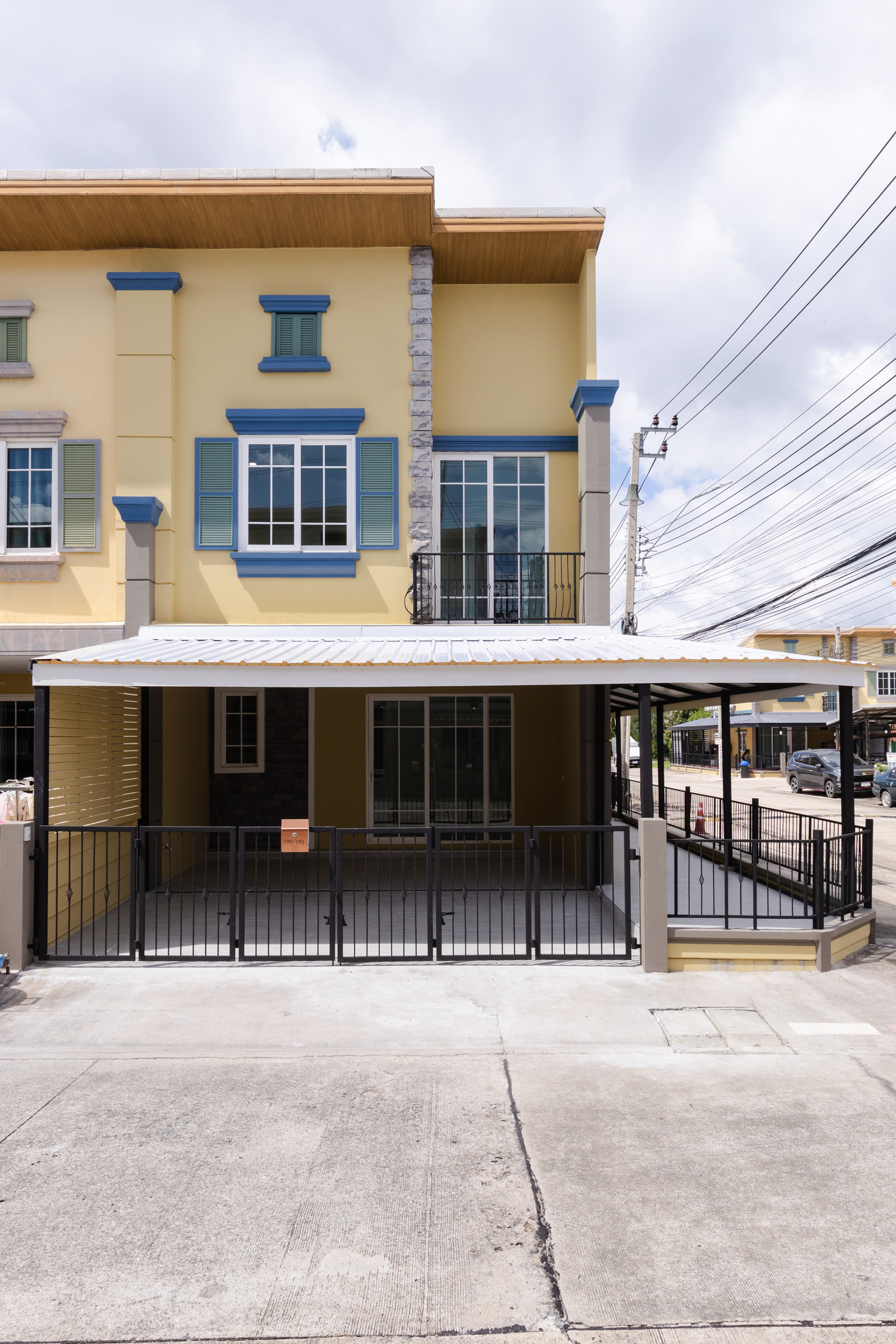 🏡 ทาวน์โฮมรีโนเวทใหม่ ราคาพิเศษ พร้อมเข้าอยู่ ทำเลอ่อนนุช–พัฒนาการ