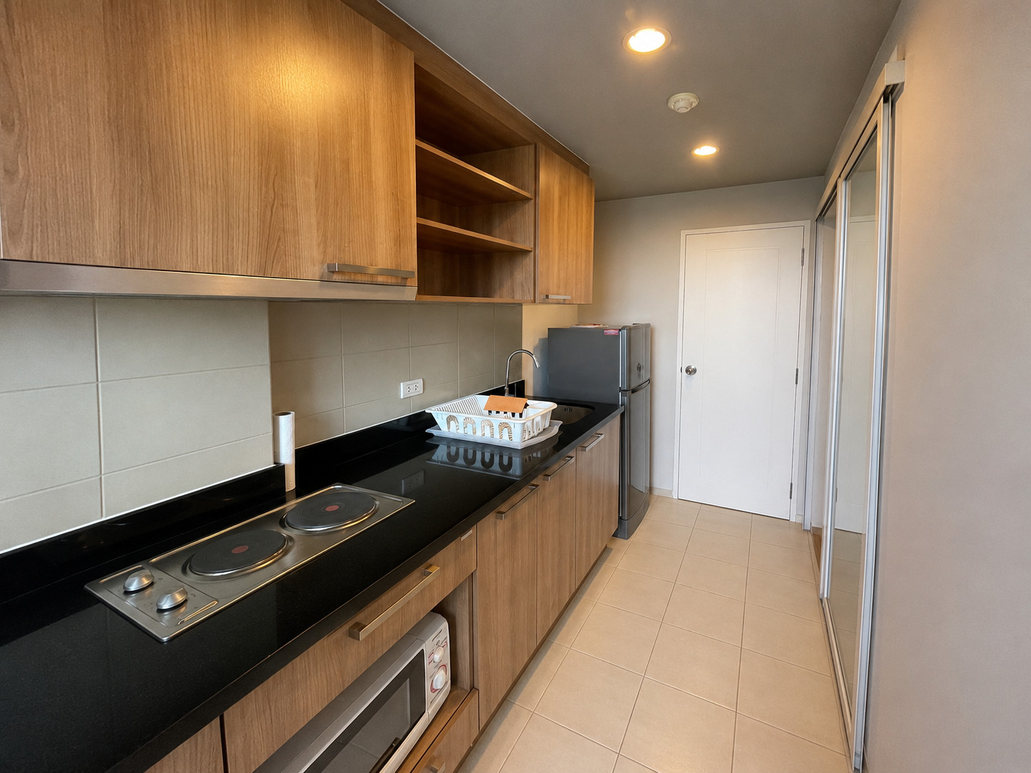Quiet 1BR Sukhumvit Condo near BTS Ekkamai | Below-Market Investment Unit – รูปที่ 4