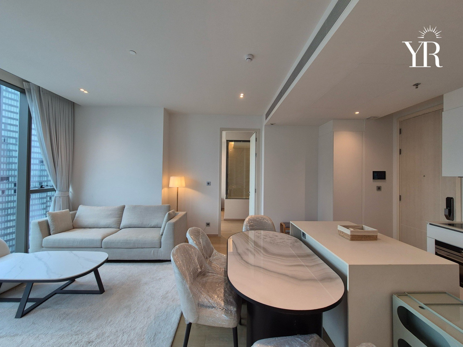 Ready to move in The strand Thonglor 2 bedroom conner unit 