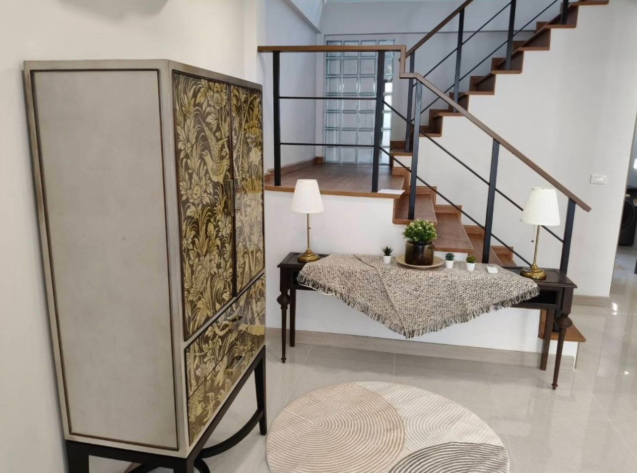 For RENT 3 storey Townhome in Ekkamai 22 ,Modern Deco, Pet friendly – รูปที่ 4