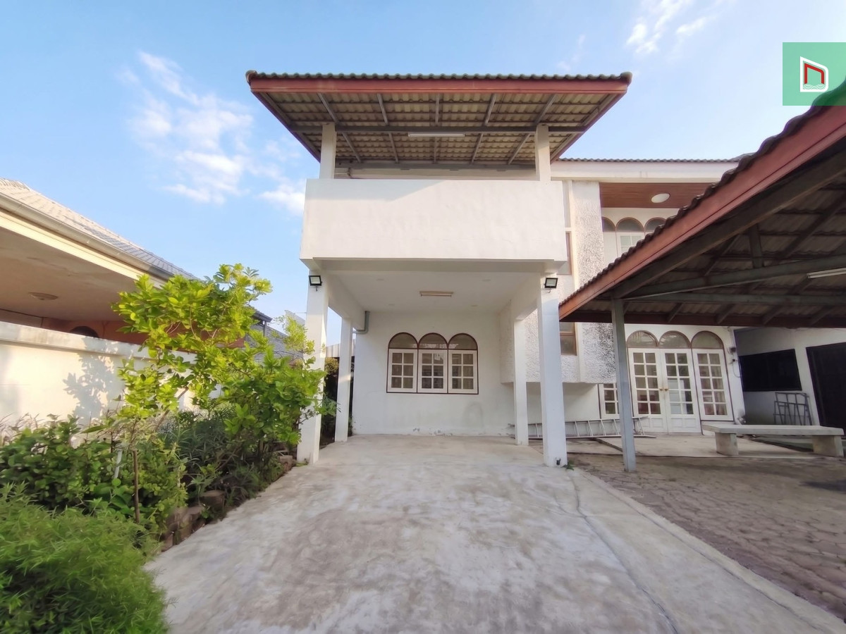 บ้านเดี่ยว ม.วิชิตนคร2 87ตรว. 4นอน2น้ำ 6.49ล้าน หลังมุมเงียบสงบหน้าบ้านไม่ชนใคร มีรปภ.24ชม. ใกล้เซ็นทรัลพระราม2และรพ.บางมด  .