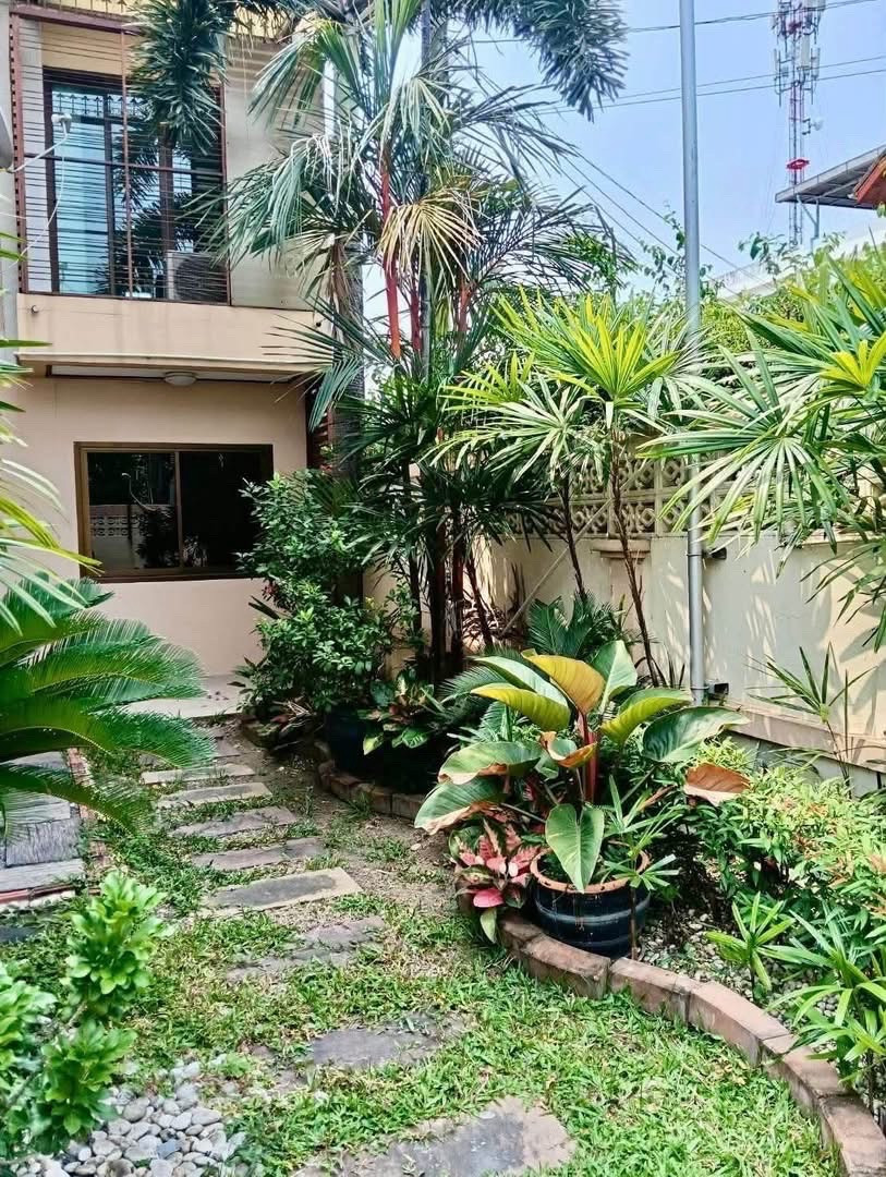 Semi-Detached House for Rent (Corner Unit) 📍 Pho Kaeo Road, Pho Kaeo Soi 17, Nawamin, Bueng Kum – รูปที่ 3