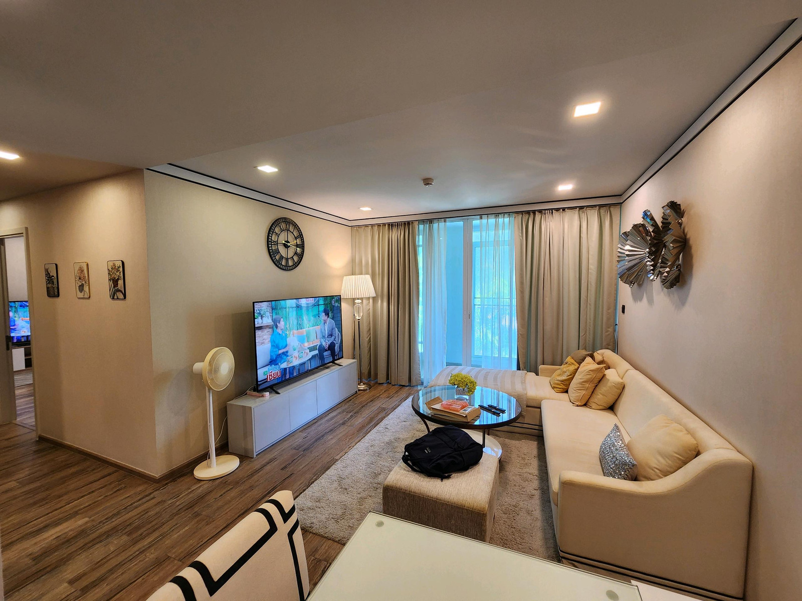 For Rent Maestro 01 Sathorn-Yenakat Condominium
Pet friendly Condo
มาเอสโตร 01 สาทร-เย็นอากาศ
คอนโดให้เช่า คอนโดเลี้ยงสัตว์ได้ For Rent Maestro 01 Sathorn-Yenakat Condominium
Pet friendly Condo
มาเอสโตร 01 สาทร-เย็นอากาศ
คอนโดให้เช่า คอนโดเลี้ยงสัตว์ได้