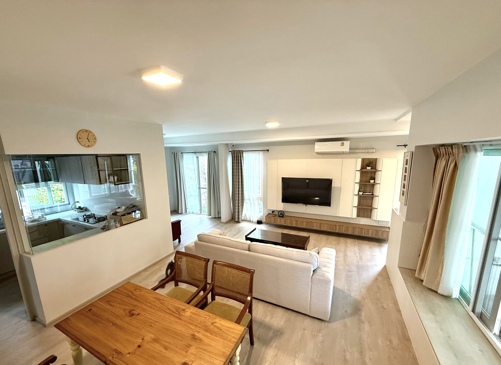 出租别墅 For Rent | Best location near Clubhouse, Renovated & Newly build in, Ready to Move 出租别墅 For Rent | Best location near Clubhouse, Renovated & Newly build in, Ready to Move