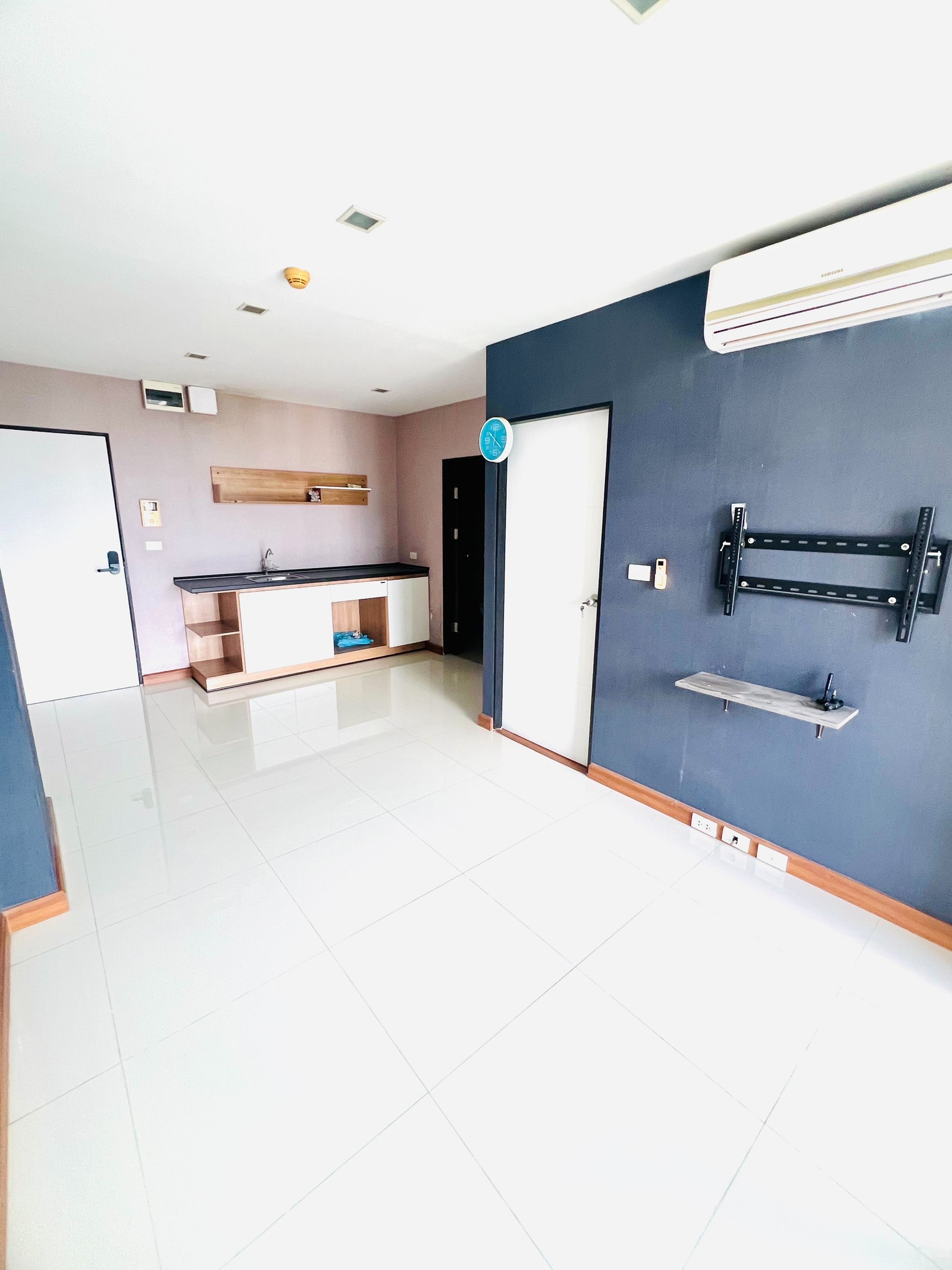 📣 Airlink Residence คอนโดพร้อมอยู่ ชั้นสูง วิวโล่ง | ลาดกระบัง ใกล้สนามบิน ✈️ 💰 ราคาขายเพียง 1.49 ล้านบาท อาคาร 1 ชั้น 8 ชั้นสูง บรรยากาศดี ลมเย็น🏡 – รูปที่ 4