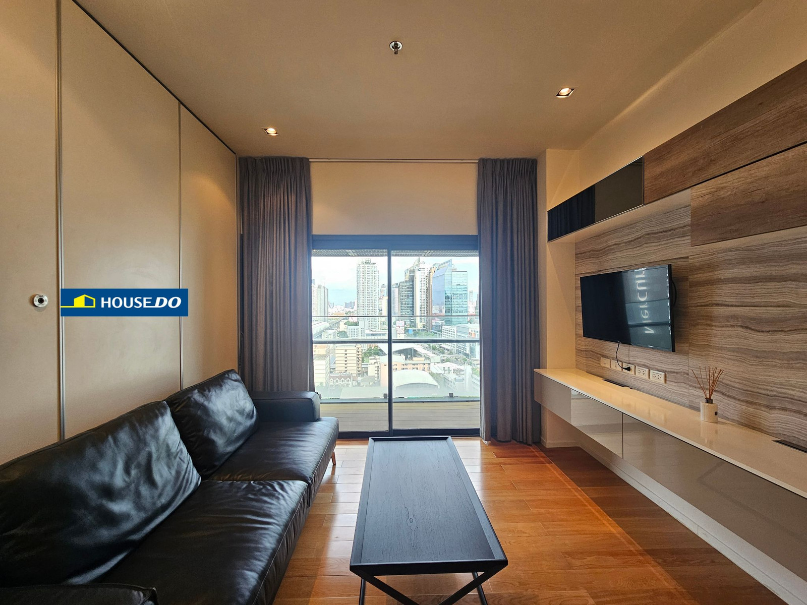 For sale คอนโด เซอร์เคิล ลิฟวิ่ง โปรโตไทป์ : Circle Living Prototype 📍 ใกล้ MRT เพชรบุรี For sale คอนโด เซอร์เคิล ลิฟวิ่ง โปรโตไทป์ : Circle Living Prototype 📍 ใกล้ MRT เพชรบุรี