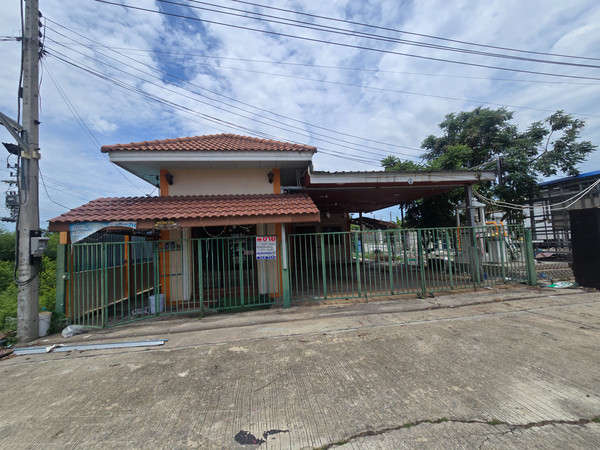 House and land for sale Pichetpatchara Project 150 sq m, Lat Lum Kaeo, Pathum Thani