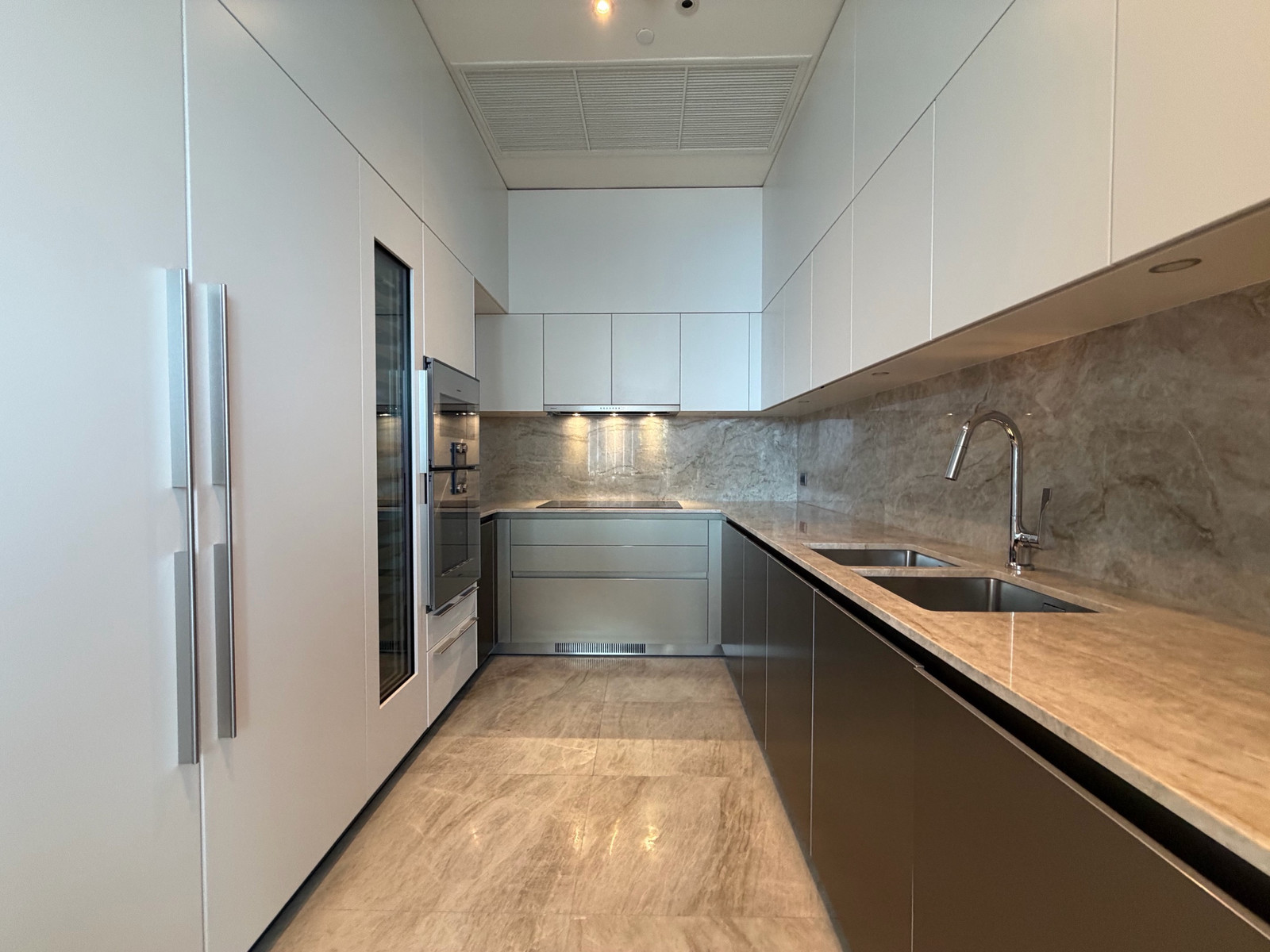 The Art of Luxury Living | SCOPE Langsuan
ที่สุดแห่งการอยู่อาศัยบนทำเลหลังสวน สำหรับผู้ที่เลือกสิ่งที่ดีที่สุด – รูปที่ 4