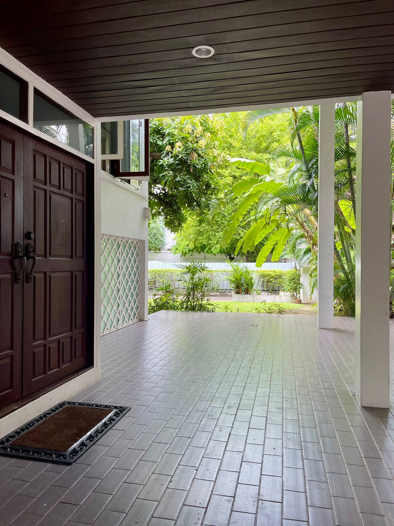 Single house for rent With a large garden Heart of Ruamrudee – รูปที่ 3