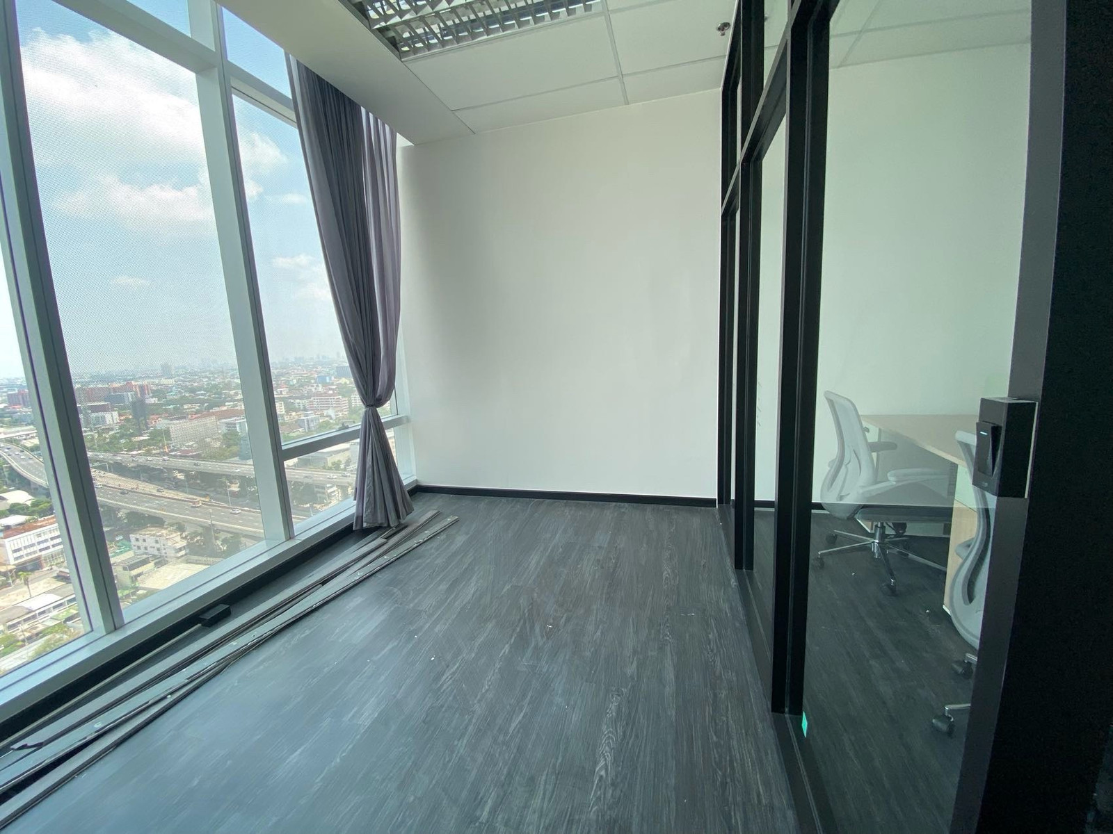 Okay Space – Major Tower Rama 9
Office for Rent | Fully furnished , Ready to use ✨ – รูปที่ 4