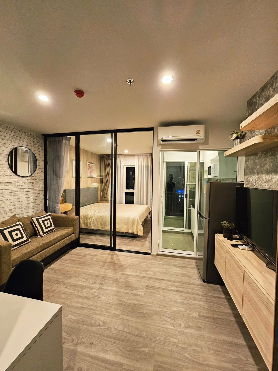 ⚜️ปล่อยเช่า Regent home bangna (รีเจ้นท์ โฮม บางนา) สนใจสอบถาม แอดไลน์ 🆔  𝐈𝐃 𝐋𝐢𝐧𝐞 : @glorious1 หรือ https://lin.ee/897Debr โทร 099 498 2461 – รูปที่ 2