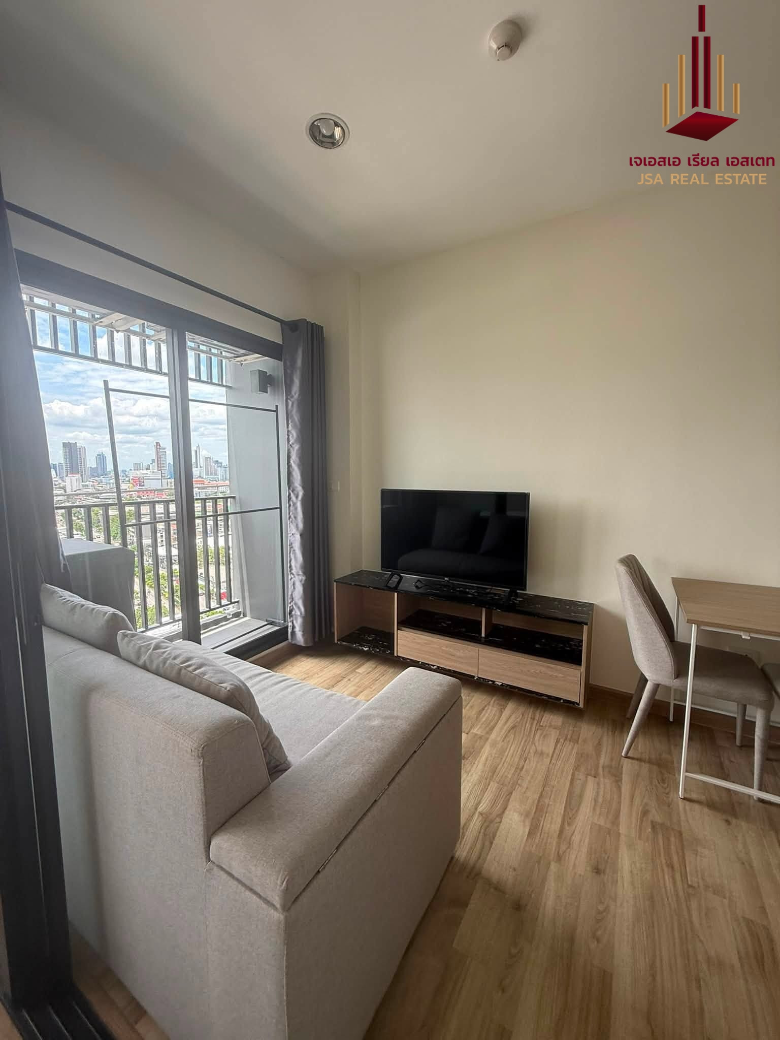 ✨ For Rent: Niche Mono Charoen nakorn Condo ✨ 💰 Only 14,000 THB/month