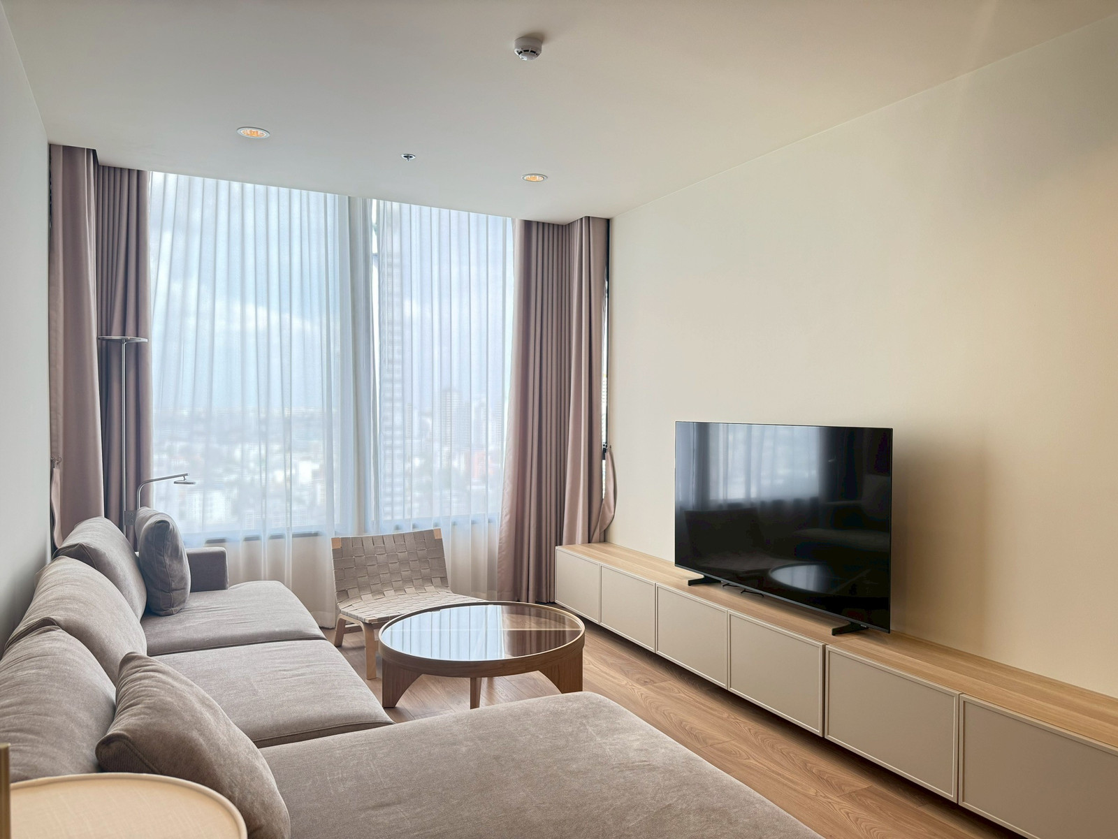 🔥Urgent Sale🔥Noble Form Thonglor in the heart of Thonglor, new room 🔥Urgent Sale🔥Noble Form Thonglor in the heart of Thonglor, new room