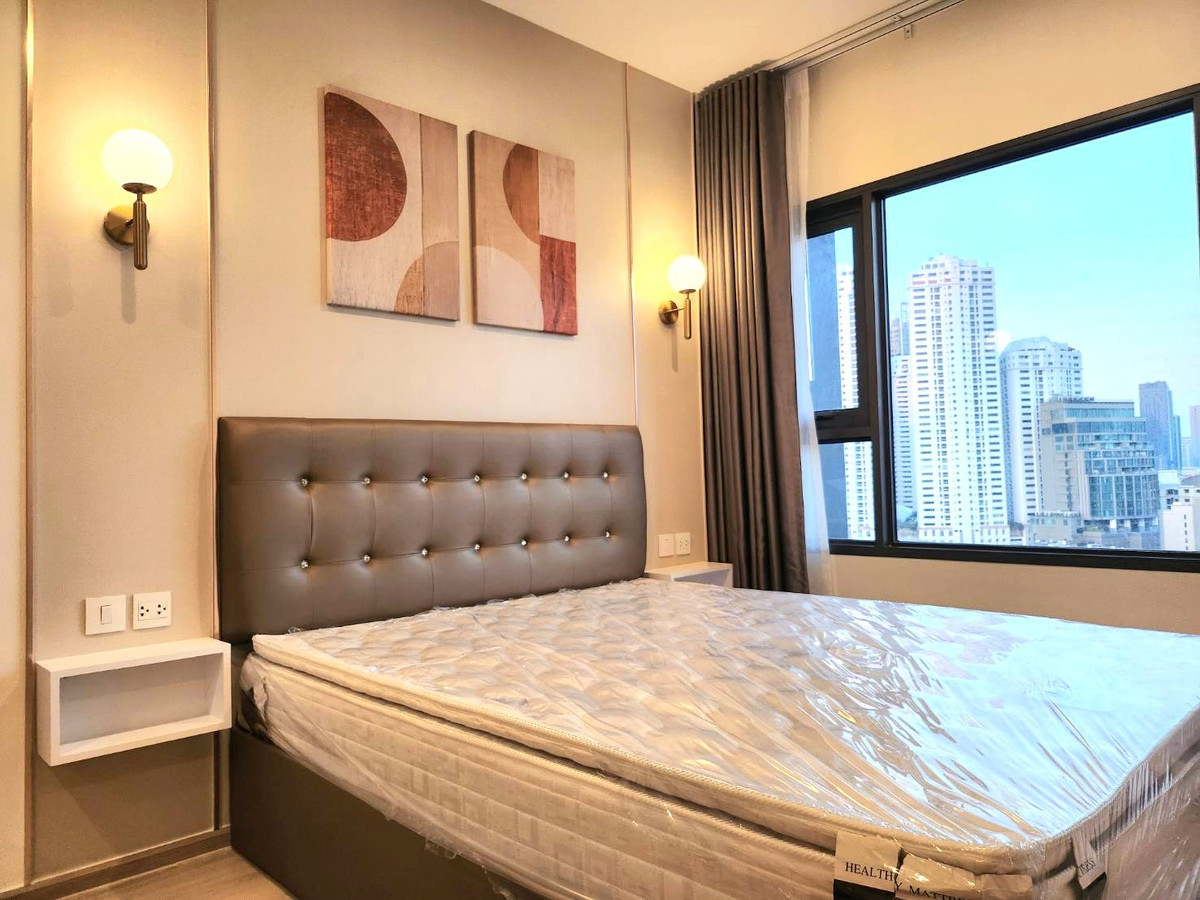 ให้เช่าคอนโดหรู Life Rama 4-Asoke ห้องใหม่เอี่ยม ประกัน 1 เดือน ส่วนกลาง+วิวอลังการ ทำเลดีมาก ใกล้ทางด่วน รถไฟฟ้าใต้ดิน MRT ศูนย์สิริกิตติ์ บีทีเอส BTSอโศก คลองเตย สีลม สาทร จุฬา เพลินจิต ชิดลม พร้อมพงษ์ พระราม3/4 เฟอร์+เครื่องใช้ไฟฟ้าครบ ครัวมีประตูกั้น ให้เช่าคอนโดหรู Life Rama 4-Asoke ห้องใหม่เอี่ยม ประกัน 1 เดือน ส่วนกลาง+วิวอลังการ ทำเลดีมาก ใกล้ทางด่วน รถไฟฟ้าใต้ดิน MRT ศูนย์สิริกิตติ์ บีทีเอส BTSอโศก คลองเตย สีลม สาทร จุฬา เพลินจิต ชิดลม พร้อมพงษ์ พระราม3/4 เฟอร์+เครื่องใช้ไฟฟ้าครบ ครัวมีประตูกั้น
