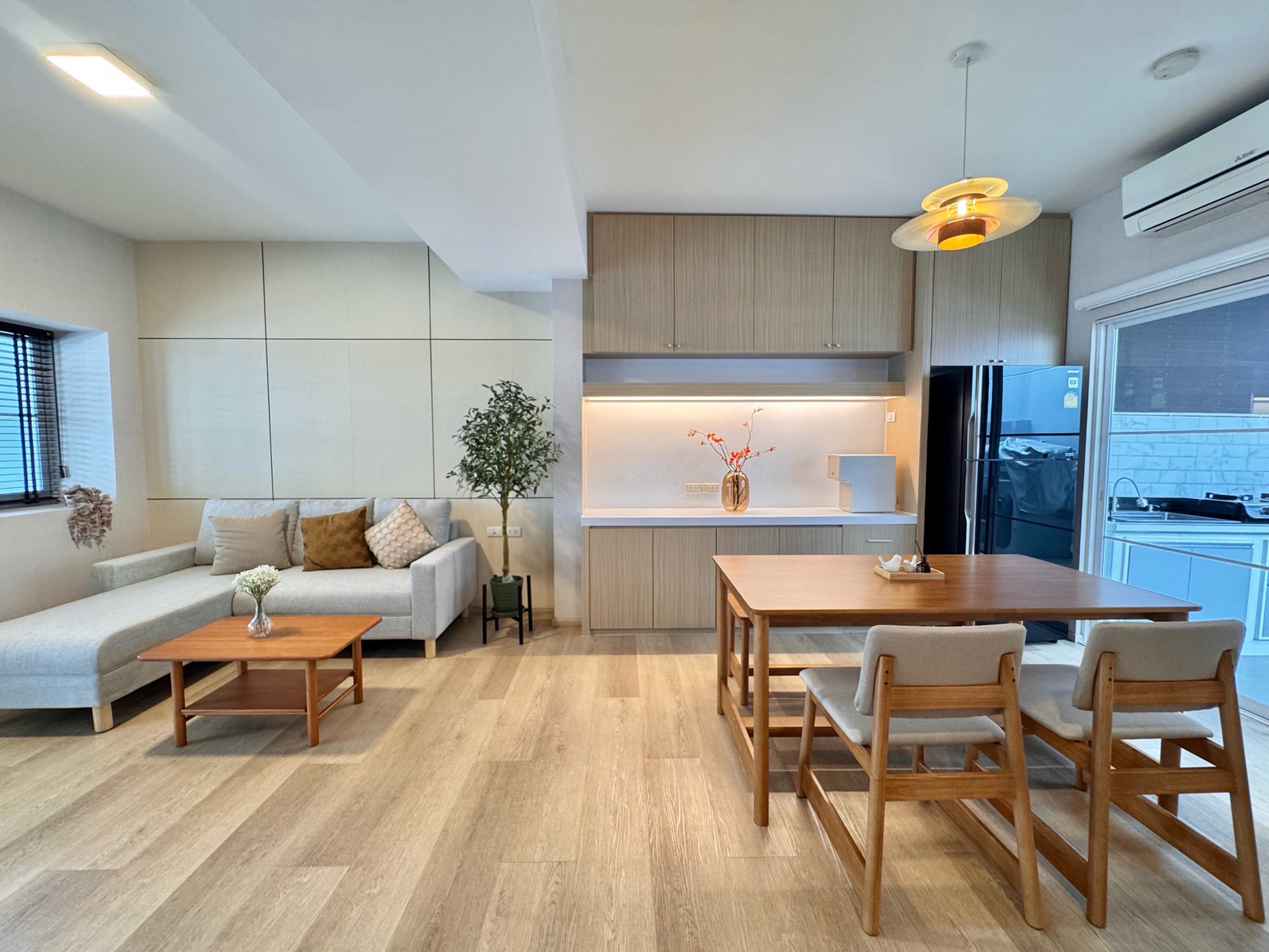 💥ForRent💥Indy Bangna-Ramkhamhang2 🏡 Near Mega Bangna , Dulwich 🚩 Gas Stove 🔥 fully decorated house 🌟