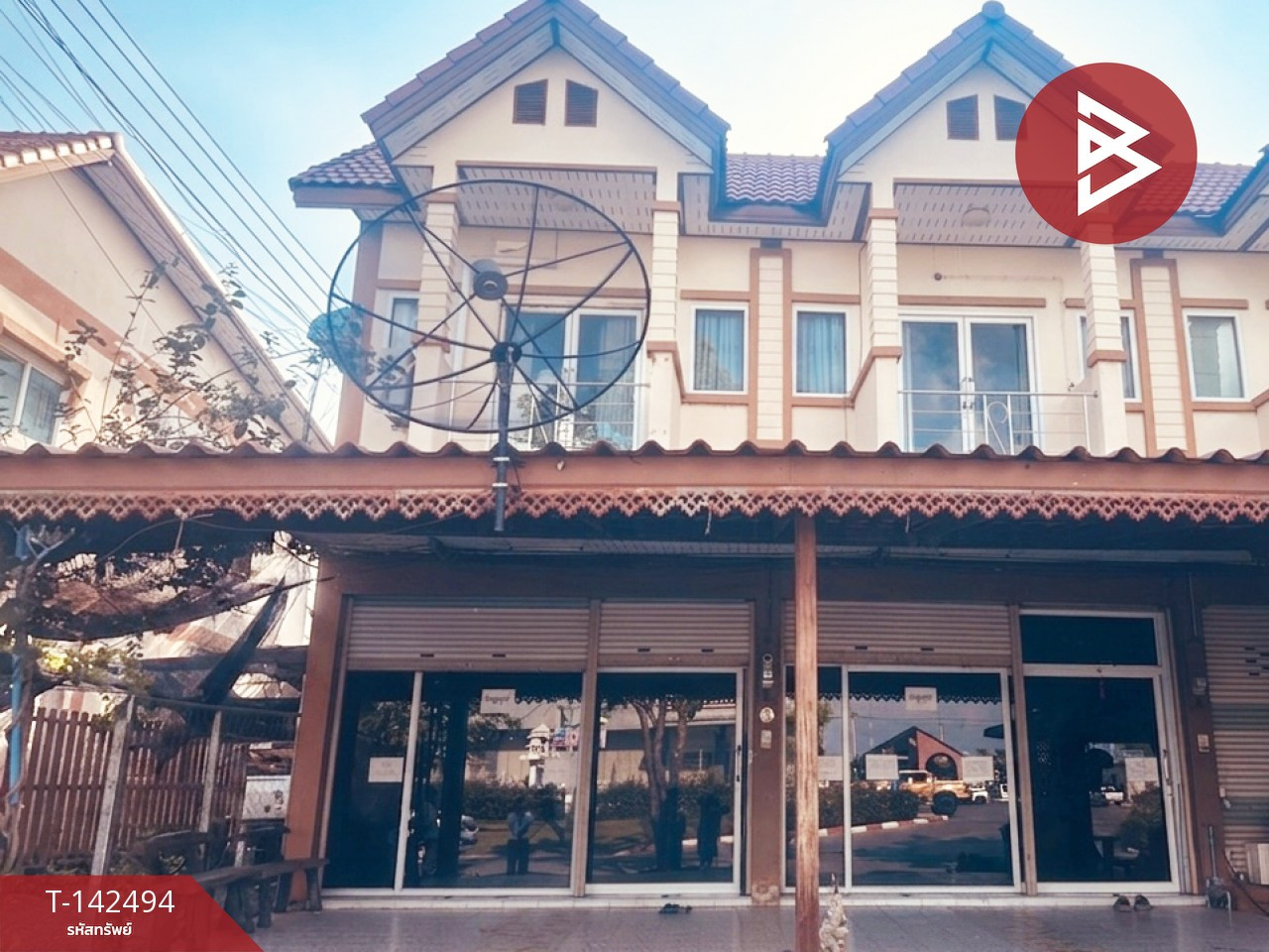 ขายด่วนทาวน์เฮ้าส์พร้อมผู้เช่า เนื้อที่ 40 ตารางวา บัวใหญ่ นครราชสีมา ติดถนน ขายด่วนทาวน์เฮ้าส์พร้อมผู้เช่า เนื้อที่ 40 ตารางวา บัวใหญ่ นครราชสีมา ติดถนน