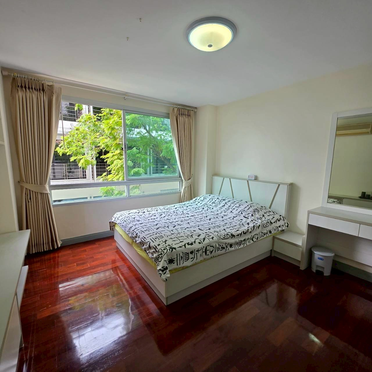 For rent at 49 Plus, size 50 sq m., 1 bedroom, ready to move in. Please contact to see the room at 0955498236 For rent at 49 Plus, size 50 sq m., 1 bedroom, ready to move in. Please contact to see the room at 0955498236