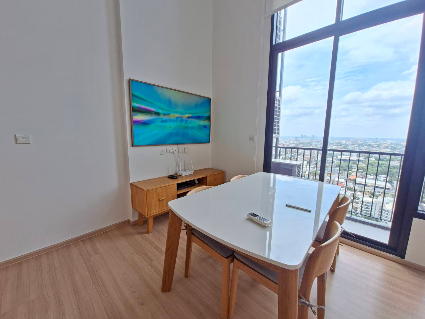 Pet friendly กลางเอกมัย สะดวกไปทุกอย่าง ทั้งของกินและการเดินทาง การใช้ชีวิต Duplex Maru Ekkamai2 – รูปที่ 2
