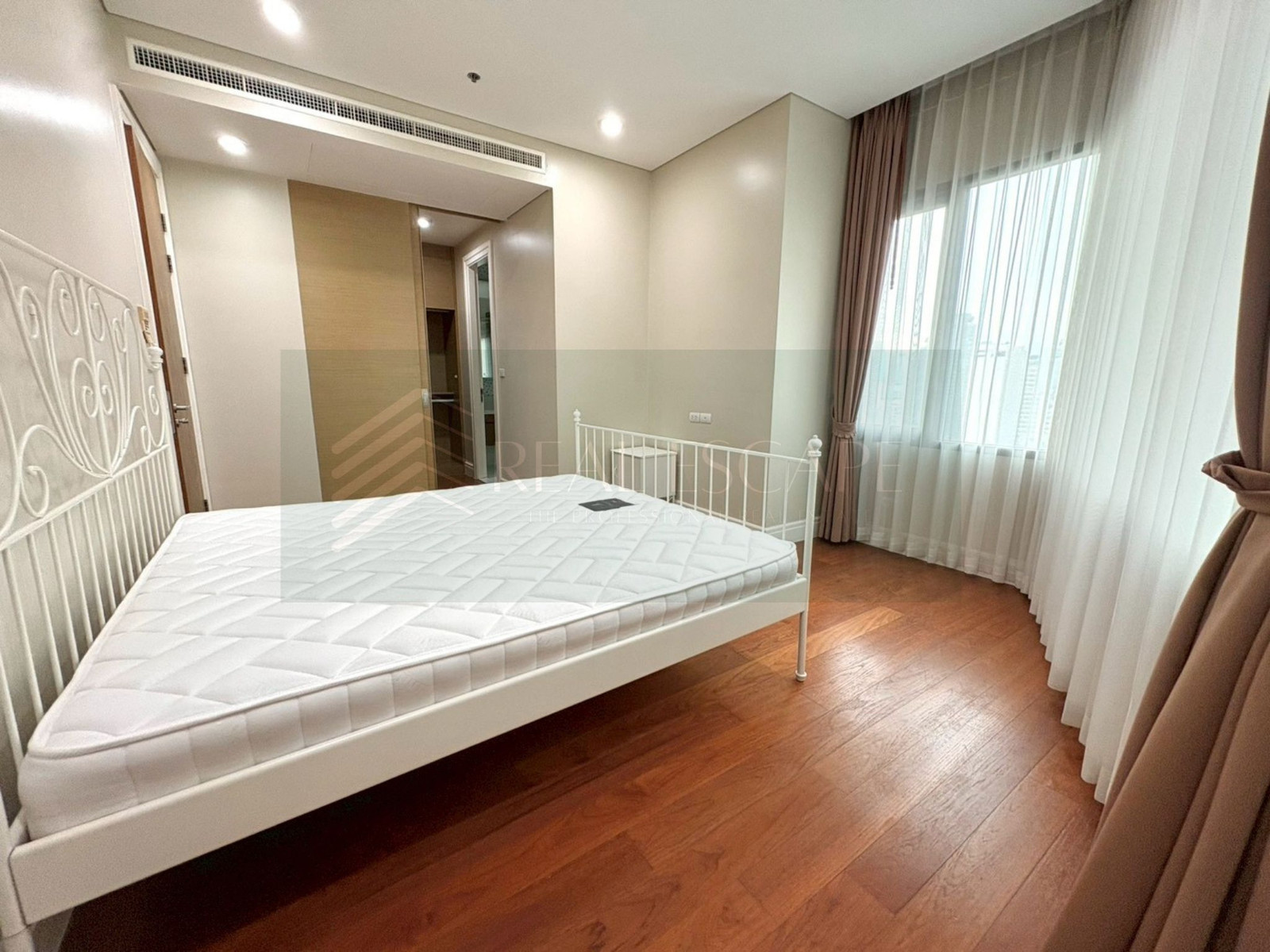 🔥SALE🔥 Bright Sukhumvit 24 - ขายต่ำกว่าตลาด ห้องสภาพดี เลเอาท์สวย  – รูปที่ 4