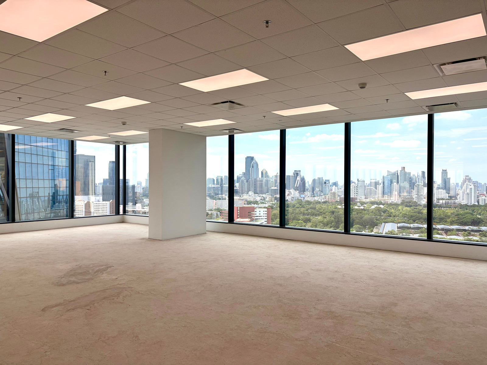 New Green Grade A Office, เพียง 290ม. จาก MRT คลองเตย, วิวสวน New Green Grade A Office, เพียง 290ม. จาก MRT คลองเตย, วิวสวน