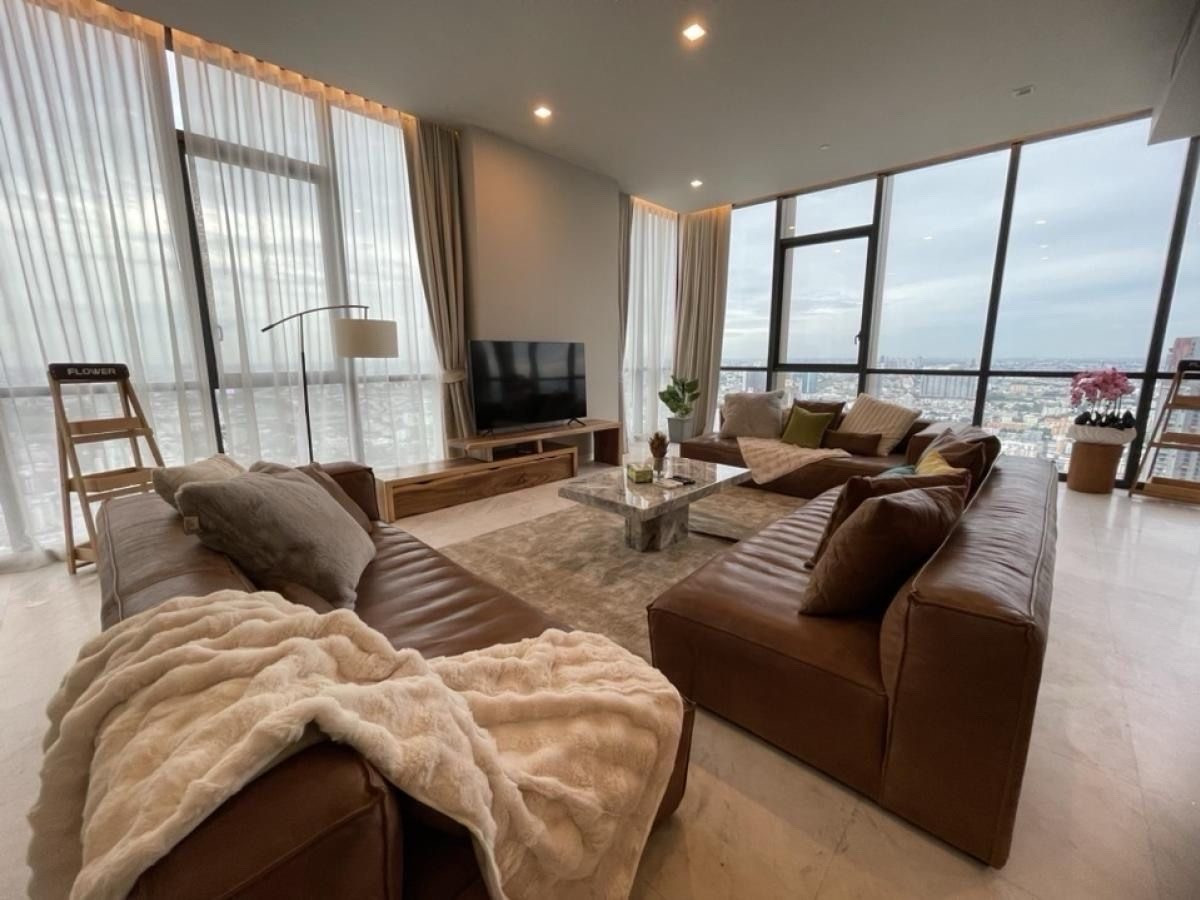 For Sale🔥The Monument ThongLor🔥size 252 Sq. m. 3 beds 4 baths + 1 maid room❣️near BTS Thonglor Station ONLY Sale 95 MB‼️Sale with tenant❗️