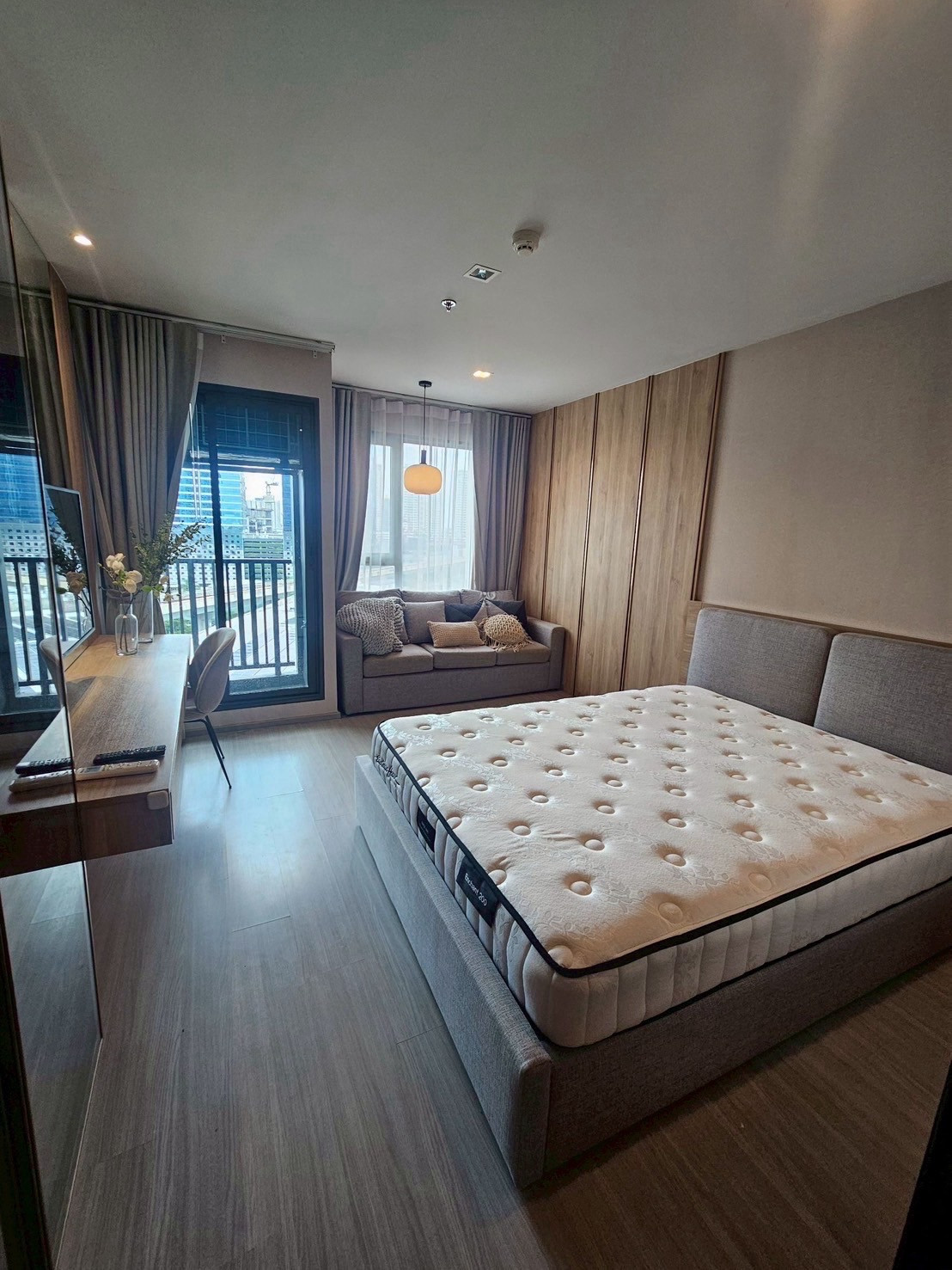 Life Ladprao /Rent 16,000 /0632717888 All app in phone Life Ladprao /Rent 16,000 /0632717888 All app in phone