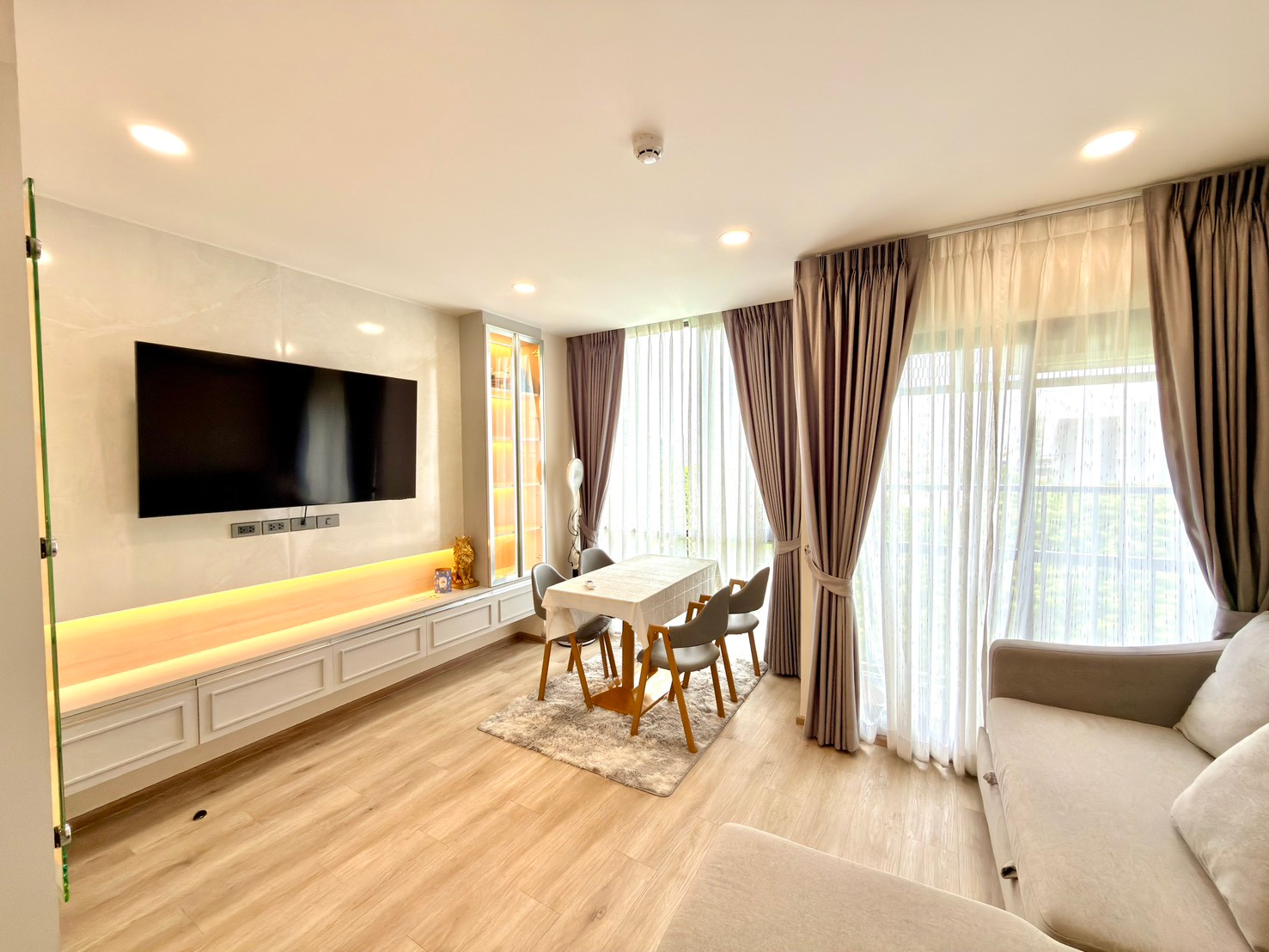 For rent Groove Scape 48 (Groove Scape 48) For rent Groove Scape 48 (Groove Scape 48)