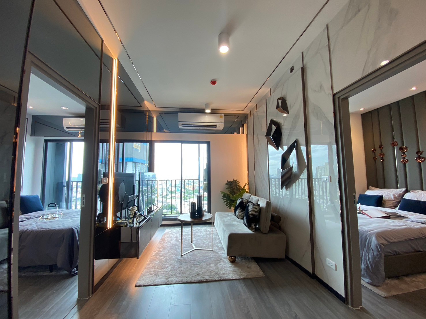 FOR RENT 2 Bedrooms Ideo Sukhumvit Rama 4 size 65 sq.m. near BTS 350 m. Fully Furnished ONLY 45,000 THB / month FOR RENT 2 Bedrooms Ideo Sukhumvit Rama 4 size 65 sq.m. near BTS 350 m. Fully Furnished ONLY 45,000 THB / month