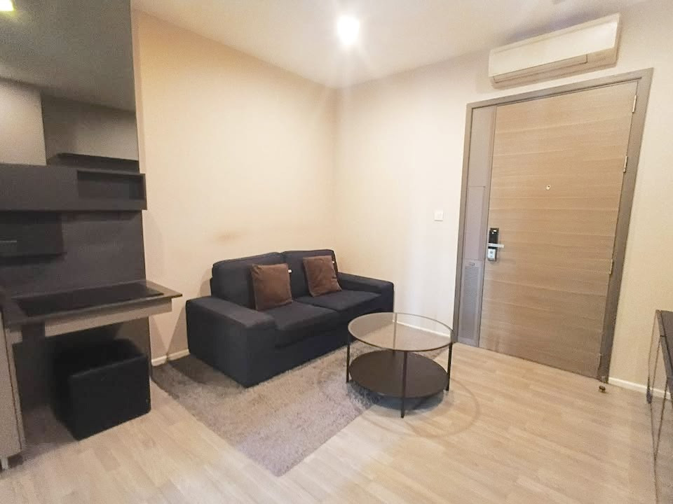 update11/6/2026 The room sukhumvit 69 project, price lower than market, 1 bedroom, 1 bathroom, 35 sq m, only 4.29 million baht.