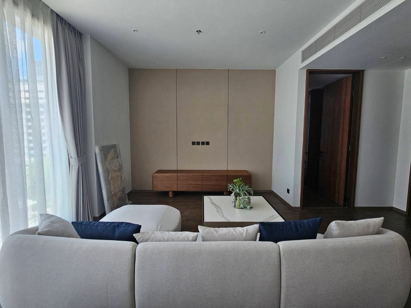 Luxury condo for rent 🔥Rom Convent🔥10th floor+🔥85 sq m🔥2Bed🔥R196-1 – รูปที่ 2