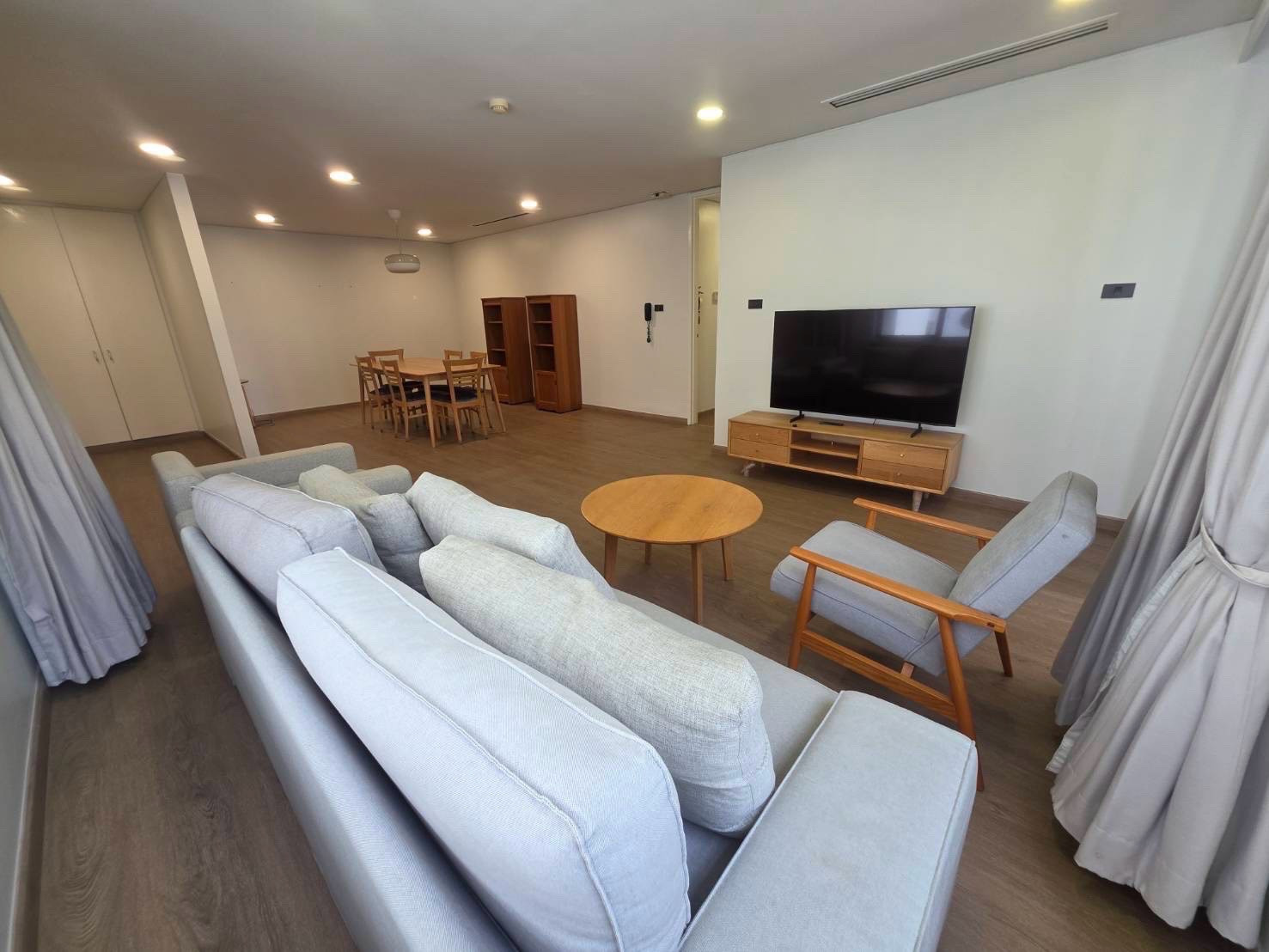 3bedroom in Sathorn1 oppsite One Bangkok 80k/month 3bedroom in Sathorn1 oppsite One Bangkok 80k/month