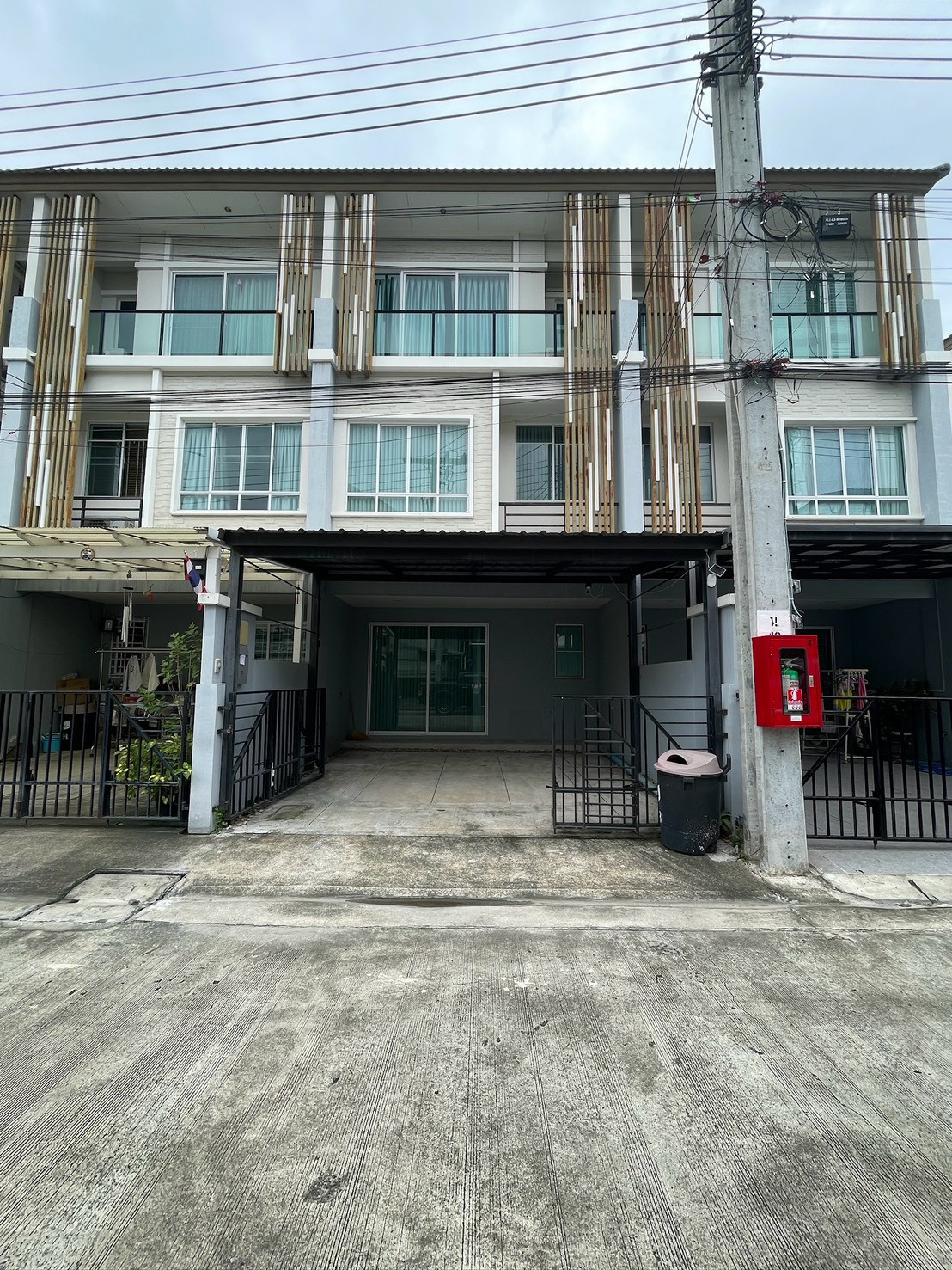 Empty house for rent, The Plant City Chaengwattana project. Empty house for rent, The Plant City Chaengwattana project.