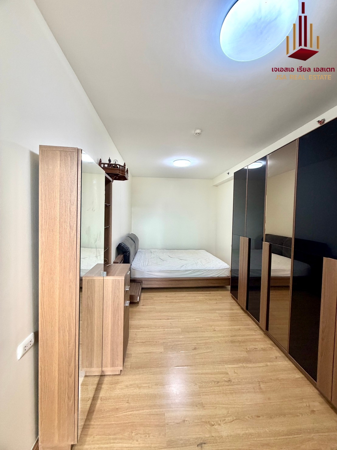 ✨ For Rent: Supalai Park Ratchayothin Condo ✨ 💰 Only 13,000 THB/month ✨ For Rent: Supalai Park Ratchayothin Condo ✨ 💰 Only 13,000 THB/month