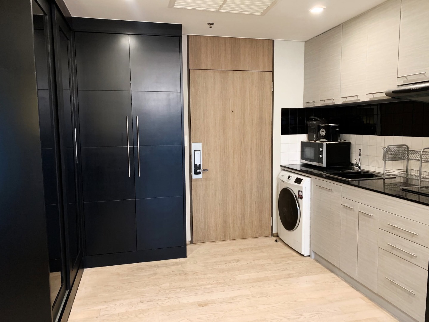 🔥ให้เช่าด่วน🔥 Noble Remix Sukhumvit 36 ห้องใหญ่ 46 ตร.ม. เชื่อมต่อ BTS ทองหล่อ พร้อมอยู่