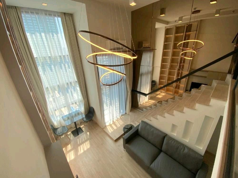 ให้เช่า
ไอดีโอ สาทร-วงเวียนใหญ่
(Ideo Sathorn-Wongwianyai)
• ห้อง1Bed HYBRID(สูง4.2ม.) 37ตร.ม.
• ตกแต่งสวยทั้งห้อง
• เครื่องใช้ไฟฟ้า เฟอร์ครบ
• ชั้น27 วิวโล่ง

ค่าเช่า 25,000 บาท/เดือน
ห้องว่างพร้อมเข้าอยู่ 1/7/69


สอบถามข้อมูลเพิ่มเติมหรือนัดชมสถานที่ติ
