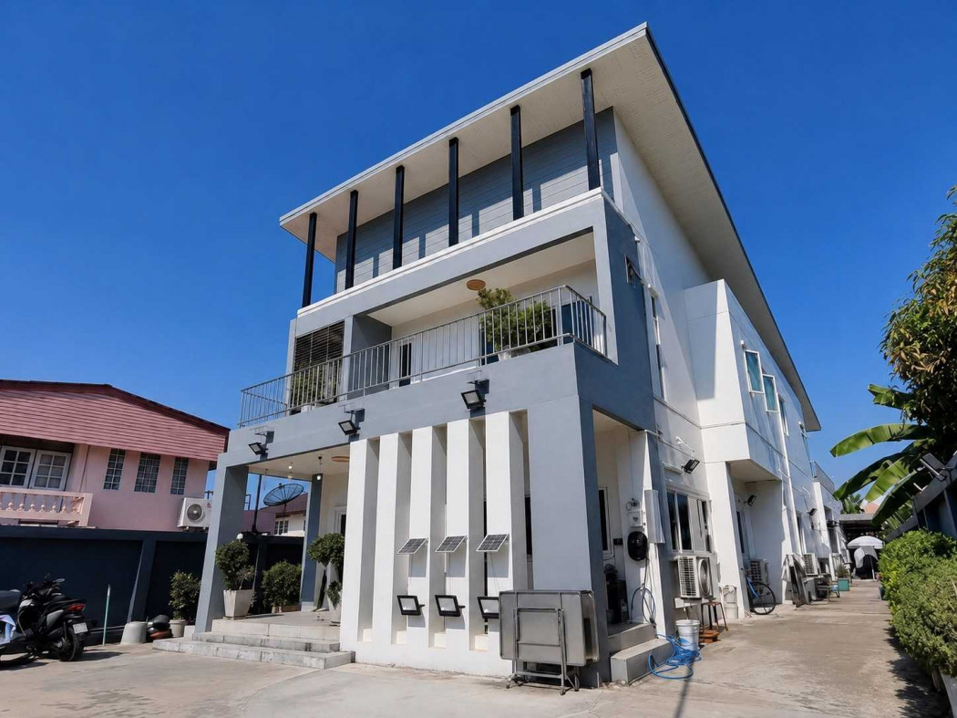 ขาย ออฟฟิศ ทำเลสวนผัก–ตลิ่งชัน เนื้อที่ 183 ตร.ว.  420 ตรม 1 งาน 83 ตรว โฮมออฟฟิศ 2 ชั้น