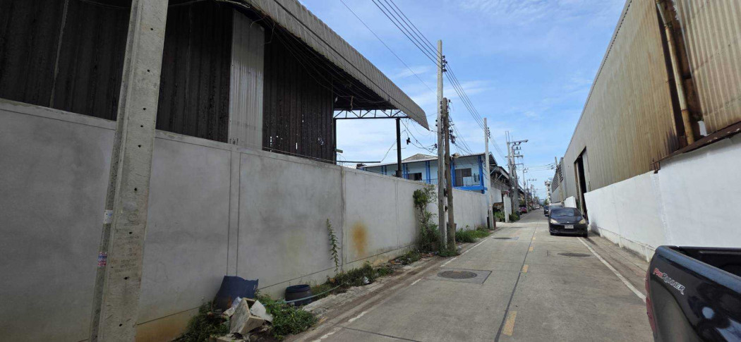For sale: Metal plating factory (with factory license No. 4), 324 sq m, 1 rai 22 sq wah, Phraeksa area, Samut Prakan.