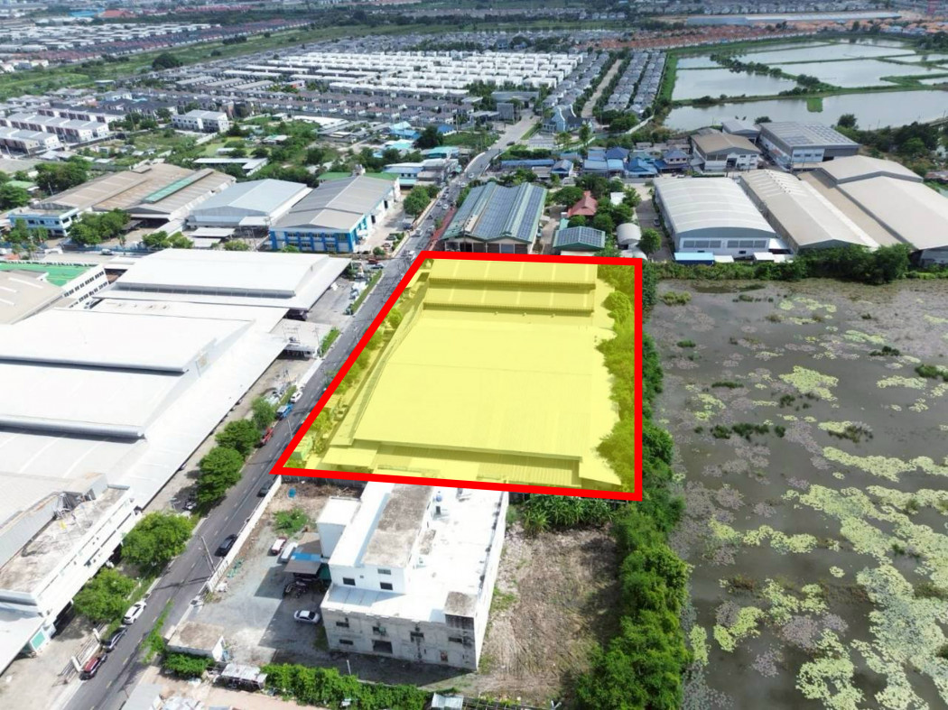 Factory for sale, Soi Jong Siri, Tamru-Bang Phli main road, 5 rai.
