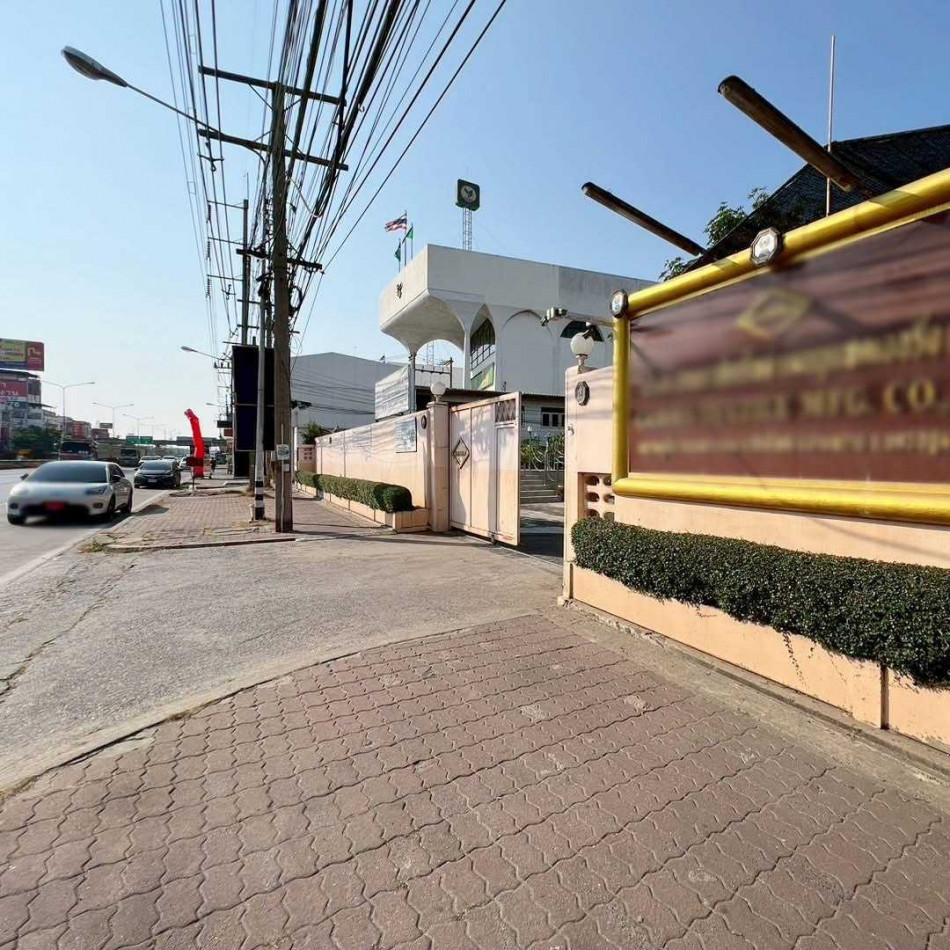 ขาย โรงงาน ติดถนนใหญ่เพชรเกษม โซนอ้อมน้อย 14970 ตรม 15 ไร่ 1 งาน 71 ตรว ทำเลทองเชื่อมต่อโครงข่ายโลจิสติกส์สู่ทุกภูมิภาค ขาย โรงงาน ติดถนนใหญ่เพชรเกษม โซนอ้อมน้อย 14970 ตรม 15 ไร่ 1 งาน 71 ตรว ทำเลทองเชื่อมต่อโครงข่ายโลจิสติกส์สู่ทุกภูมิภาค