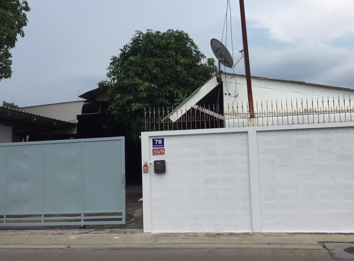 ให้เช่า โกดัง อู๋ซ่อมรถ ต้นซอยรามอินทรา 5  โทร.0999983897 – รูปที่ 4