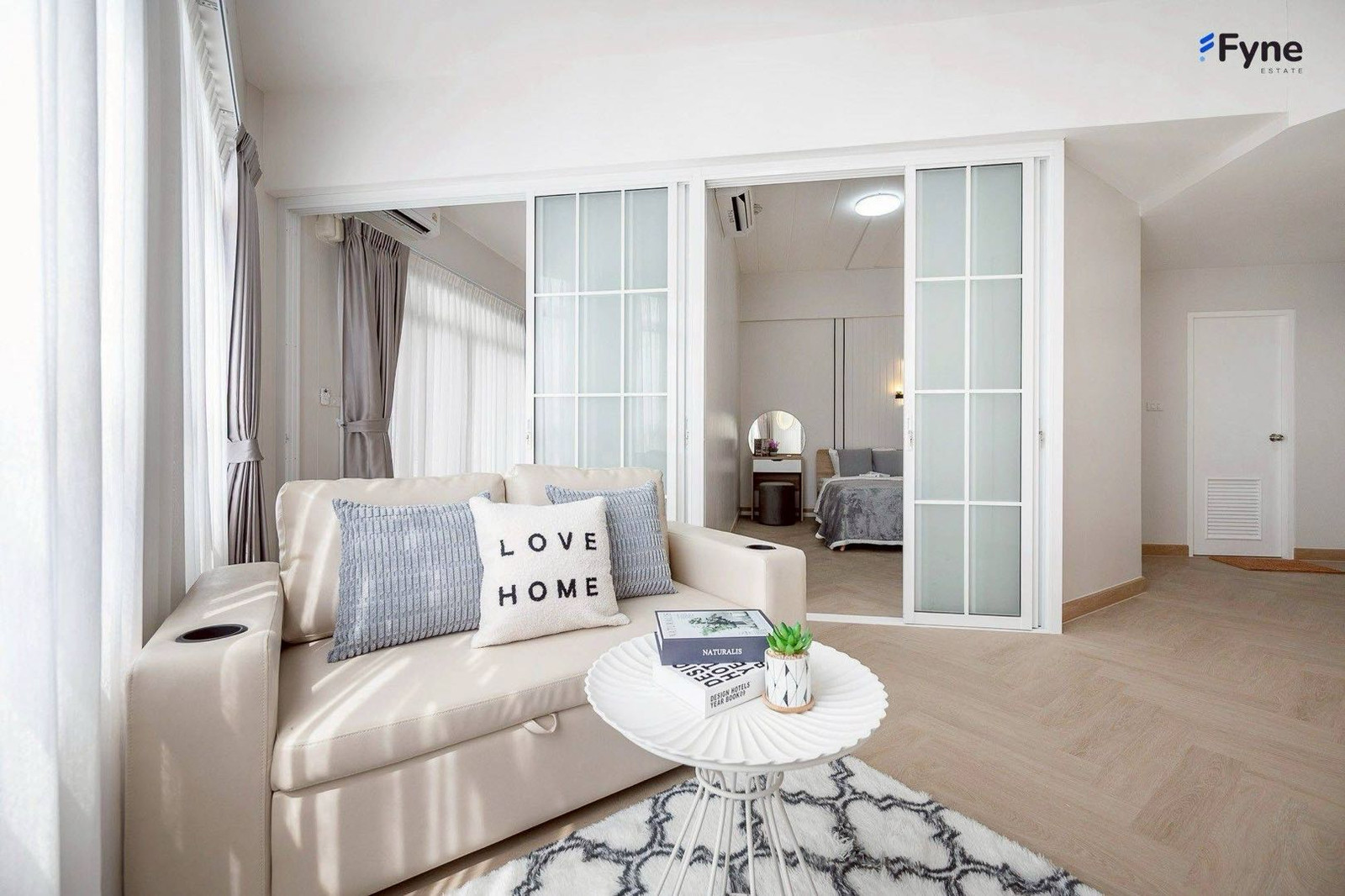 Condo 🌽Corn Ears🌽 Sincere (Ramkhamhaeng-Hua Mak) // 2 bedrooms, 1 bathroom, fully furnished, comfortable, close to the BTS. Condo 🌽Corn Ears🌽 Sincere (Ramkhamhaeng-Hua Mak) // 2 bedrooms, 1 bathroom, fully furnished, comfortable, close to the BTS.