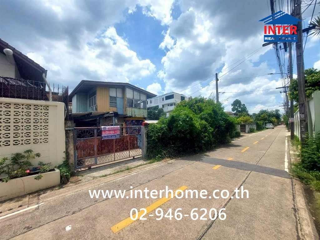 ที่ดิน + บ้านเดี่ยว 72 ตร.ว. ที่ดิน + บ้านเดี่ยว ซอยลาดพร้าว35 แยก8-1 ซอยรัชดาภิเษก32 ถนนลาดพร้าว ถนนรัชดาภิเษก เขตจตุจักร กรุงเทพมหานคร ที่ดิน + บ้านเดี่ยว 72 ตร.ว. ที่ดิน + บ้านเดี่ยว ซอยลาดพร้าว35 แยก8-1 ซอยรัชดาภิเษก32 ถนนลาดพร้าว ถนนรัชดาภิเษก เขตจตุจักร กรุงเทพมหานคร