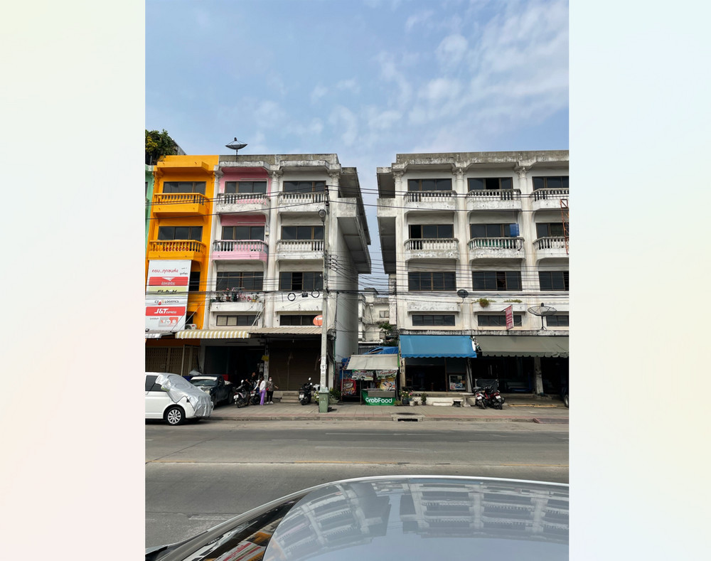 สอบถามโทร : 095-645-6942 ขายอาคารพาณิชย์ 3.5 ชั้น แปลงมุม (มี 2 คูหา แยกขายได้) พระราม 2 ซอย 69 แสมดำ บางขุนเทียน โลตัสพระรามสอง อยู่หน้าปากซอย – รูปที่ 4