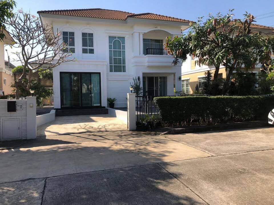 (Code ME129) House for rent, Passorn 21 Rama9 - Wongwaen project: Passorn 21 Rama 9 - Wongwaen.