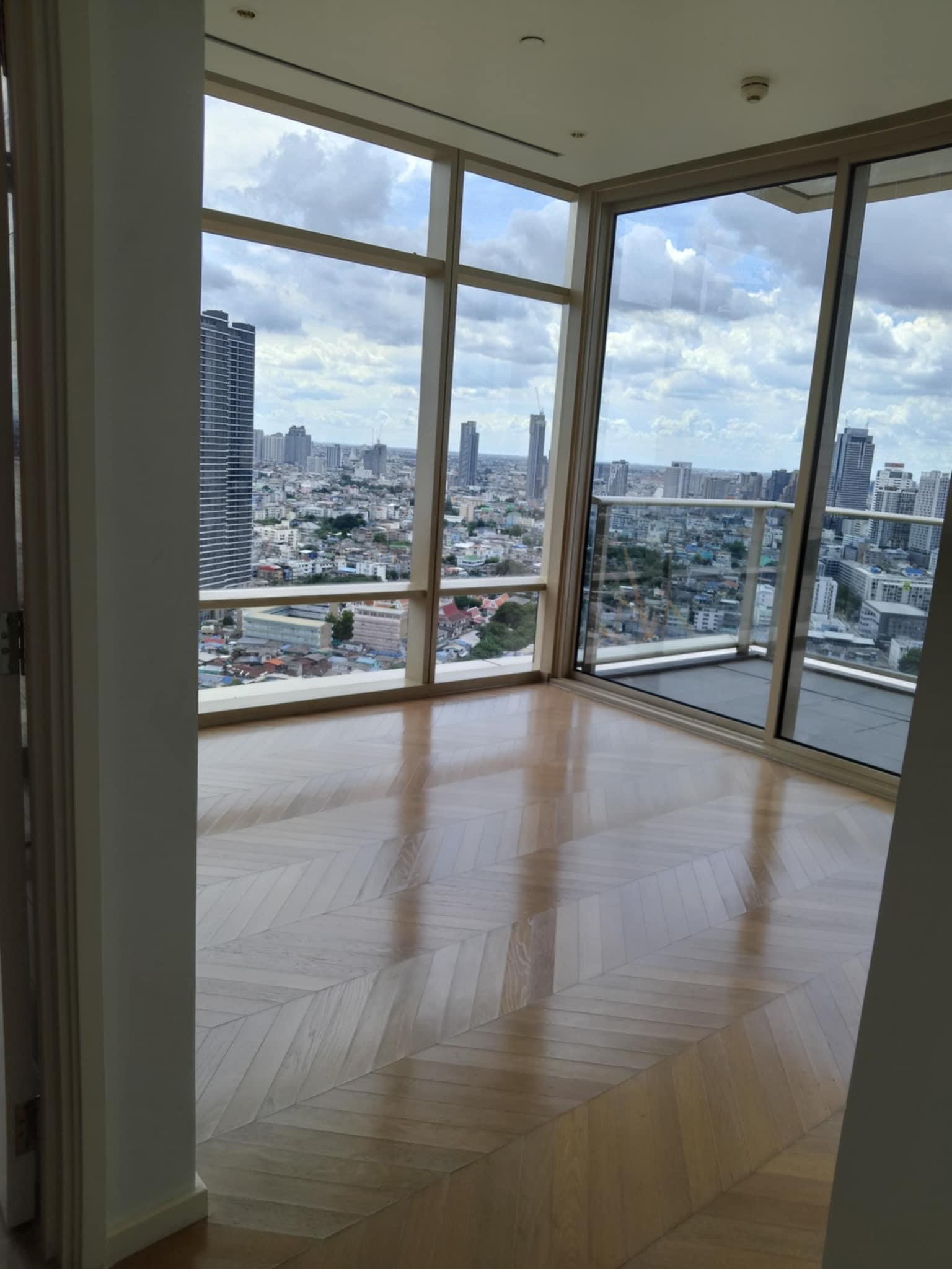 ❖ Best View ❖ ชั้น 20++ 137.13 ตร.ม. | 2 ห้องนอน 2 ห้องน้ำ | ใกล้รถไฟฟ้า BTS สะพานตากสิน 6 นาที, เอเชียทีค เดอะ ริเวอร์ฟรอนท์ 5 นาที ❖ Best View ❖ ชั้น 20++ 137.13 ตร.ม. | 2 ห้องนอน 2 ห้องน้ำ | ใกล้รถไฟฟ้า BTS สะพานตากสิน 6 นาที, เอเชียทีค เดอะ ริเวอร์ฟรอนท์ 5 นาที