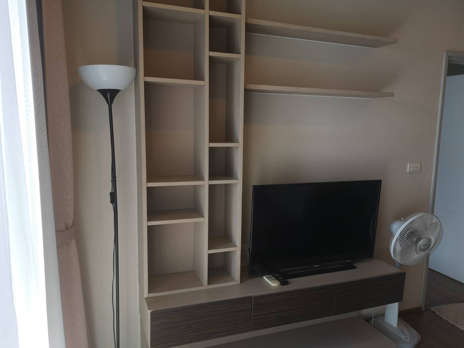 🔥For Sell : Onyx Phaholyothin 1bed 1bath 40 sqm. 4,500,000 MB. Micky : 0650565193 🔥For Sell : Onyx Phaholyothin 1bed 1bath 40 sqm. 4,500,000 MB. Micky : 0650565193