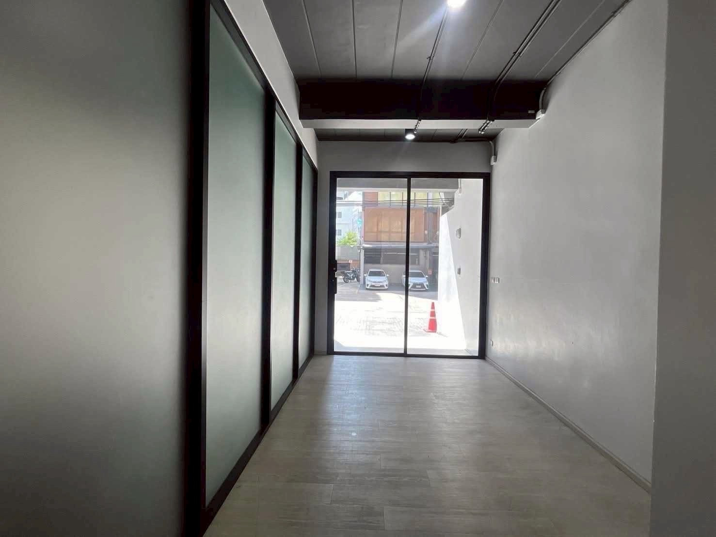 ให้เช่า Home Office เดอะไพรด์สุขุมวิท 77 สไตล์ Modern Loft พร้อมลิฟท์ส่วนตัว ✨🌈🌈家庭办公室出租，The Pride Sukhumvit 77，现代阁楼风格，配有私人电梯。 – รูปที่ 4