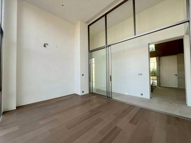ขาย/ให้เช่า Luxury Home Office  | รัชดา 32 ใกล้ MRT ลาดพร้าว  Stand Alone 4 ชั้น ดีไซน์หรู พร้อมลิฟต์ส่วนตัว Home Office ที่ผสานการอยู่อาศัยและการทำงานไว้ในพื้นที่เดียวอย่างลงตัว  เข้า-ออกได้หลายเส้นทาง รัชดา 32 • รัชดา 36 • ลาดพร้าว • วังหิน – รูปที่ 3