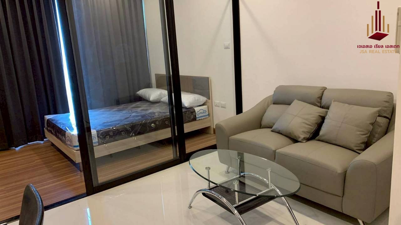 ✨ For Rent: Supalai Premier Charoen Nakhon Condo ✨  💰 Only 14,000 THB/month