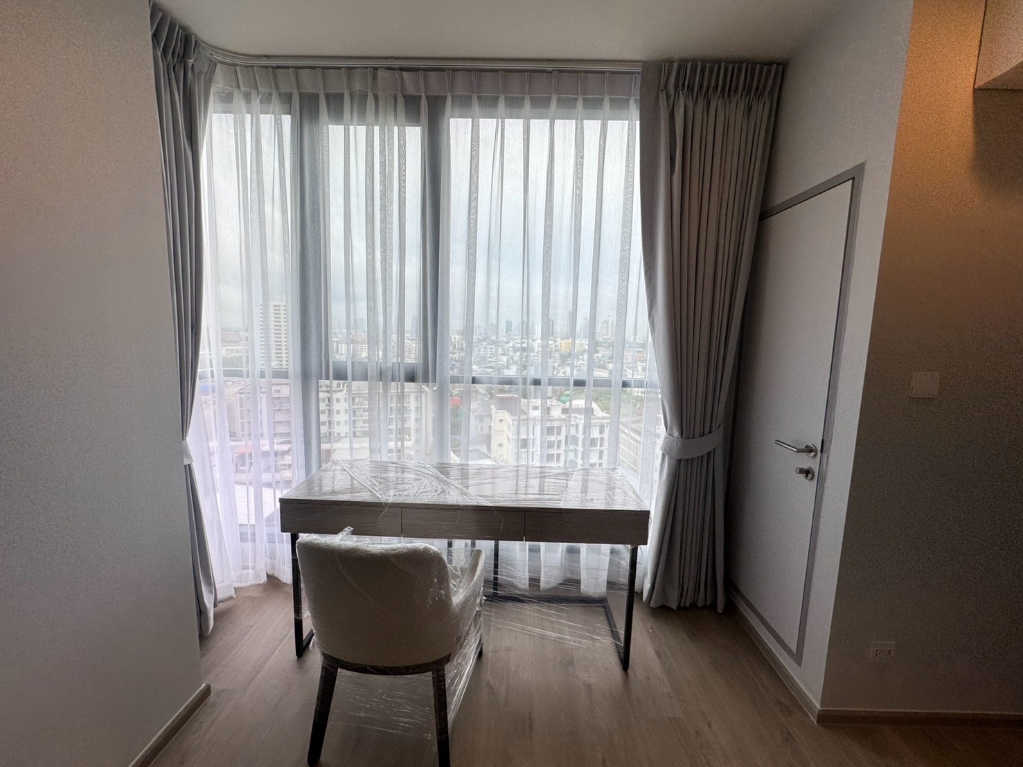For rent: The Crown residences – รูปที่ 2